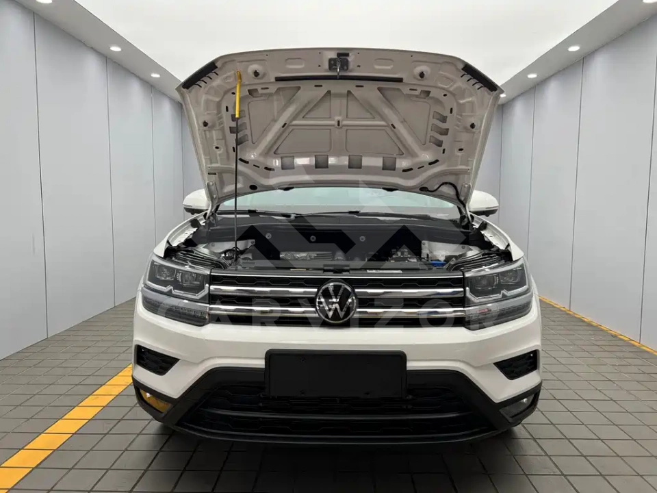 Volkswagen Tharu