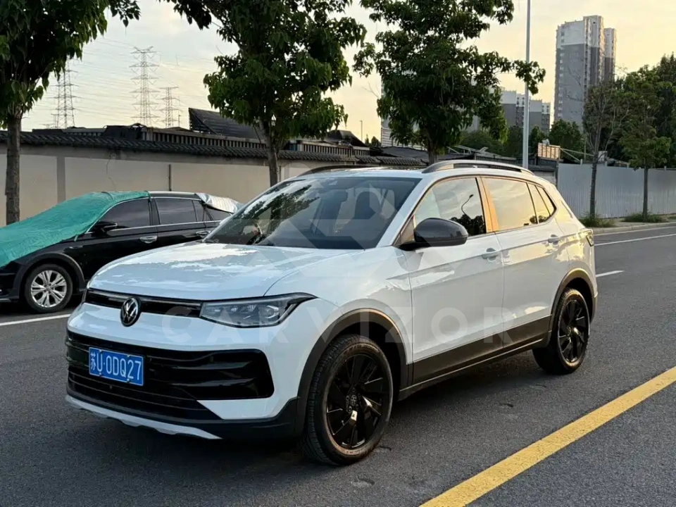 Volkswagen Tharu