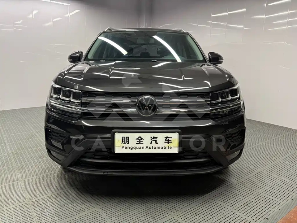 Volkswagen Tharu