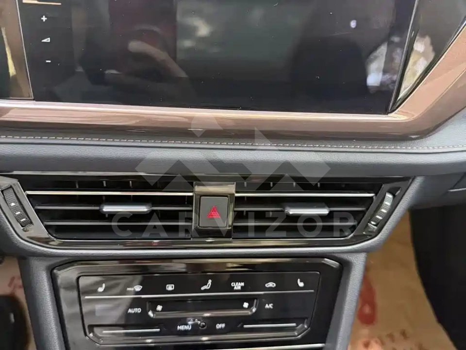 Volkswagen Tharu