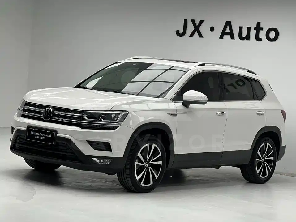 Volkswagen Tharu