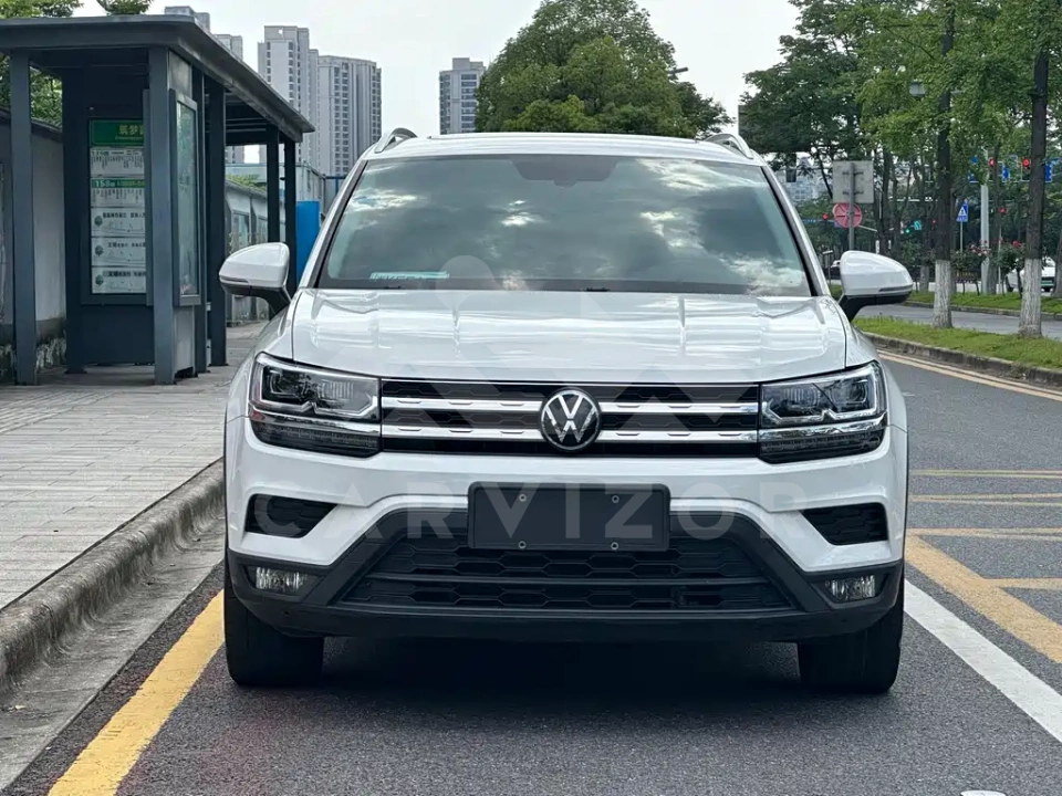 Volkswagen Tharu
