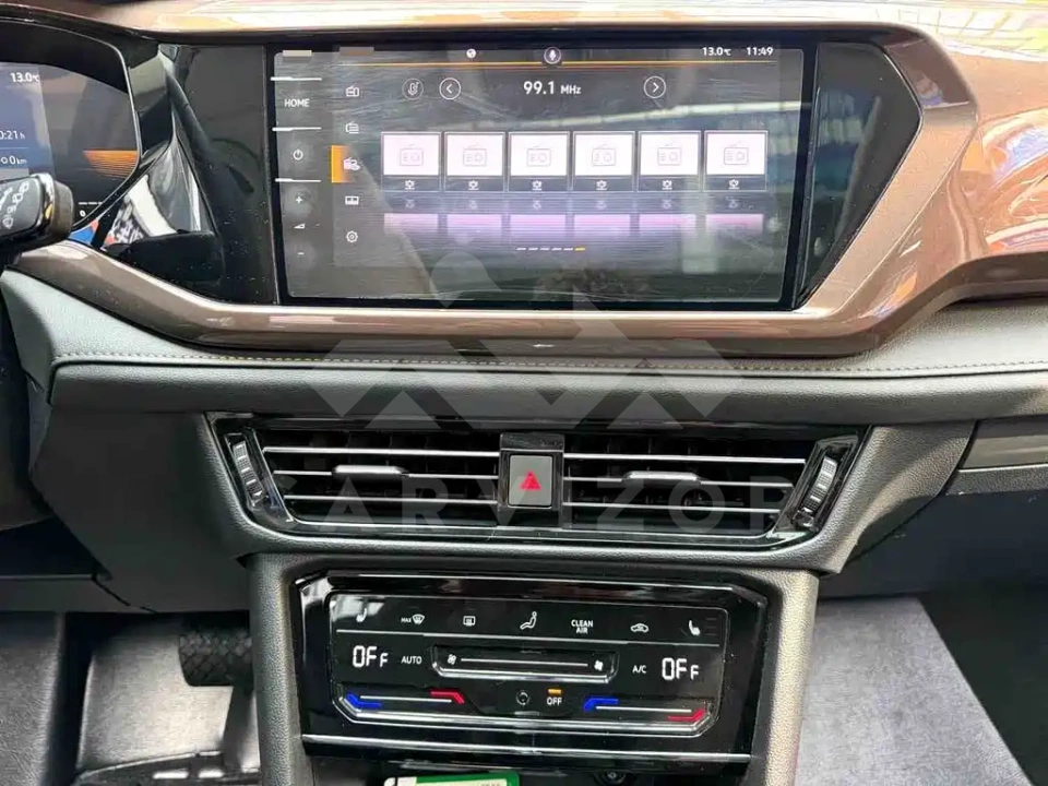 Volkswagen Tharu