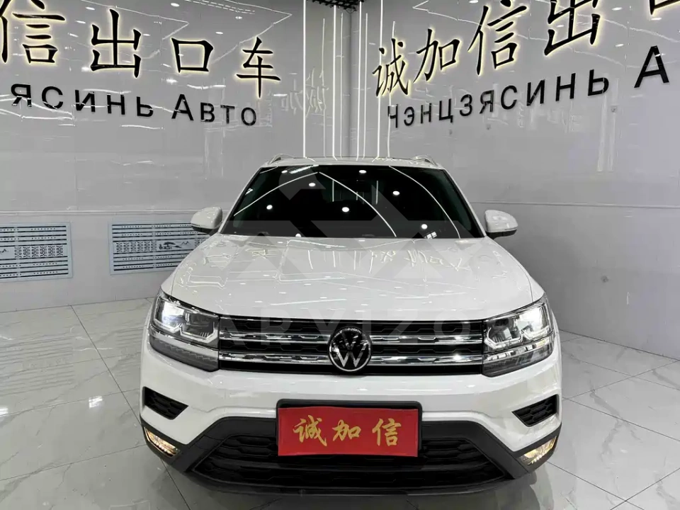 Volkswagen Tharu