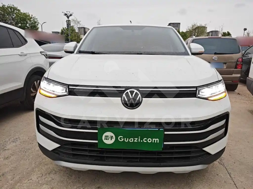 Volkswagen Tharu