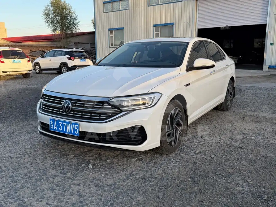 Volkswagen Sagitar