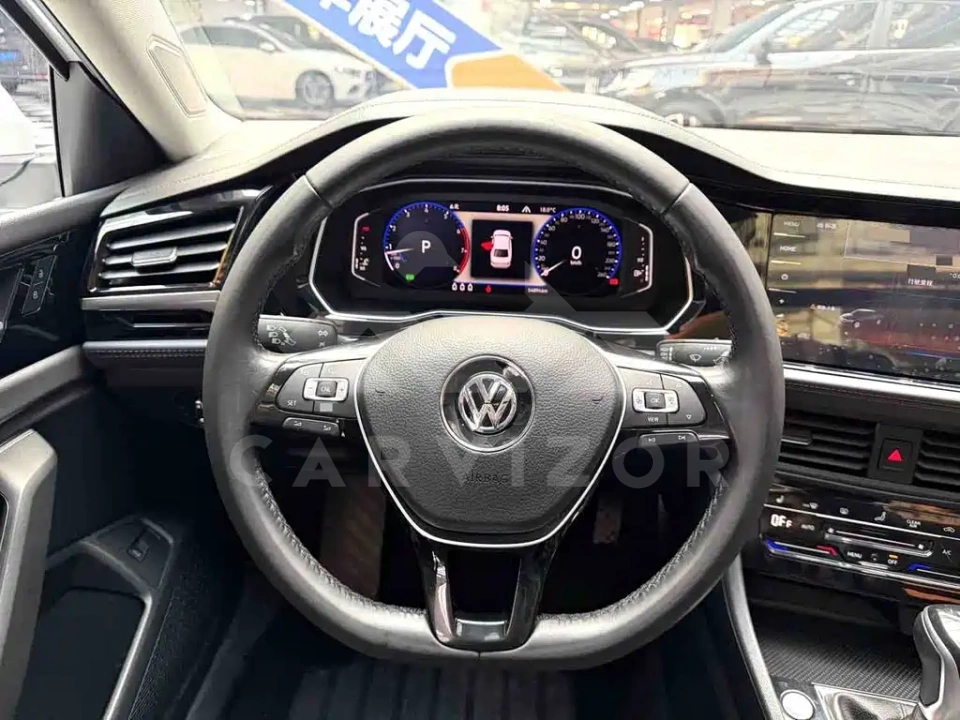 Volkswagen Sagitar