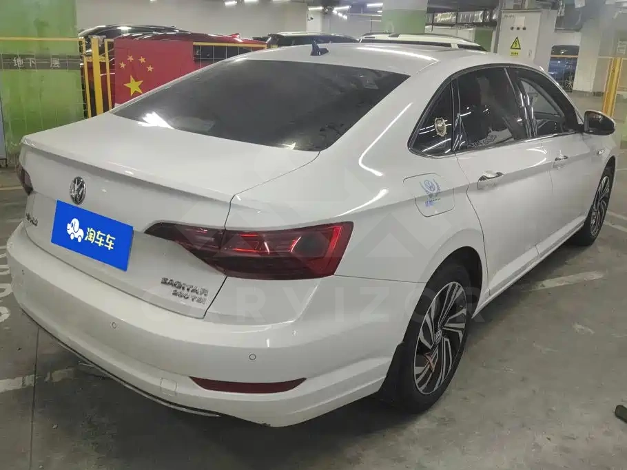 Volkswagen Sagitar