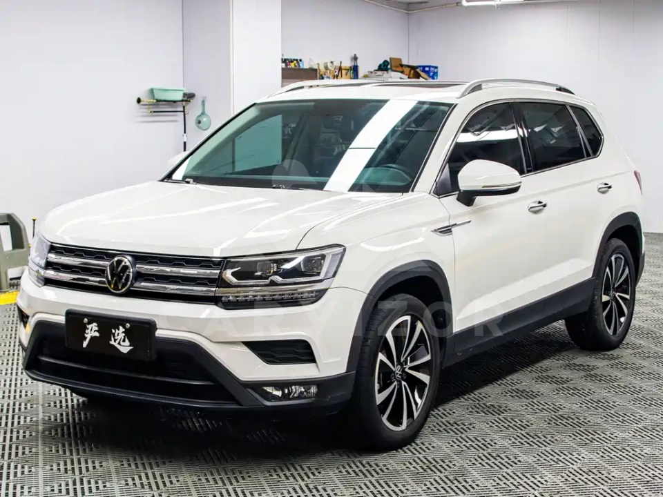 Volkswagen Tharu