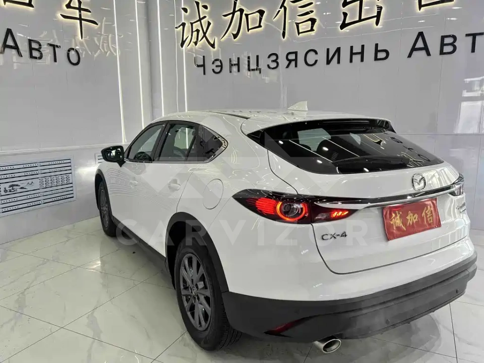 Mazda CX-4