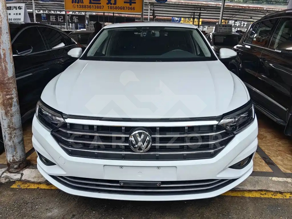 Volkswagen Sagitar