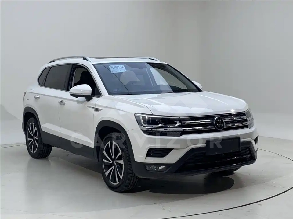 Volkswagen Tharu