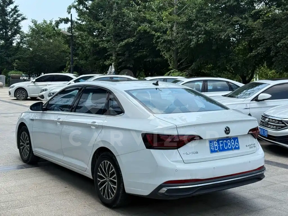 Volkswagen Sagitar