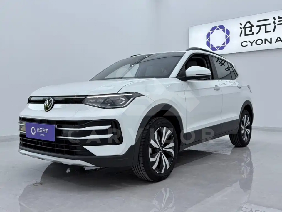 Volkswagen Tharu