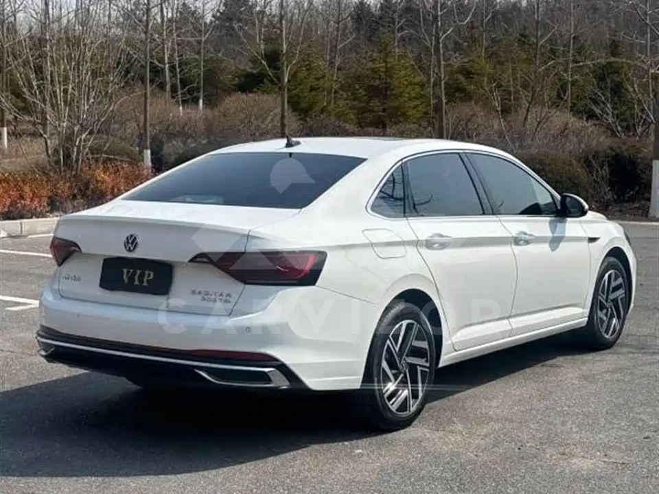 Volkswagen Sagitar