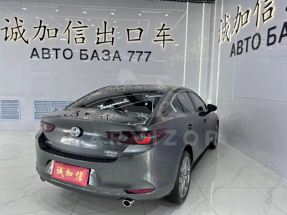 Mazda 3 Axela