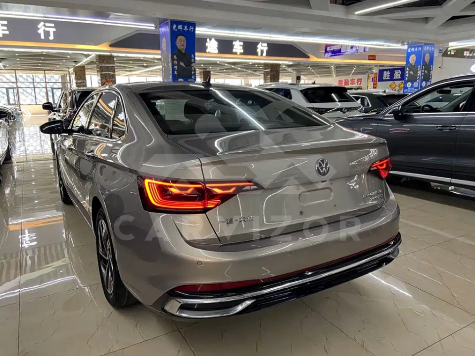 Volkswagen Sagitar
