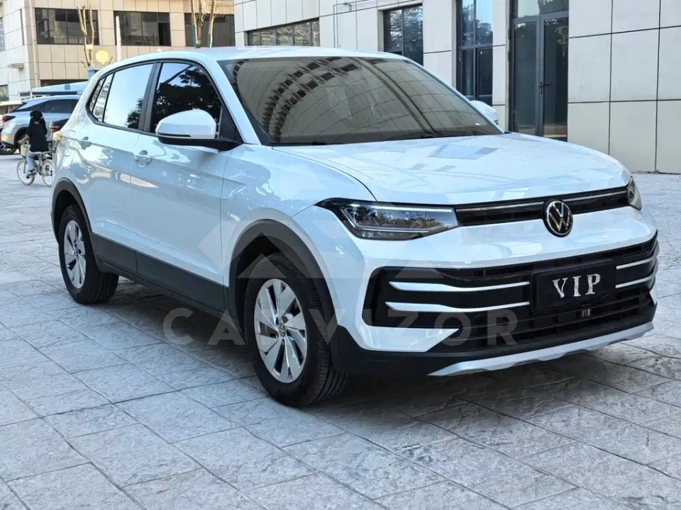 Volkswagen Tharu