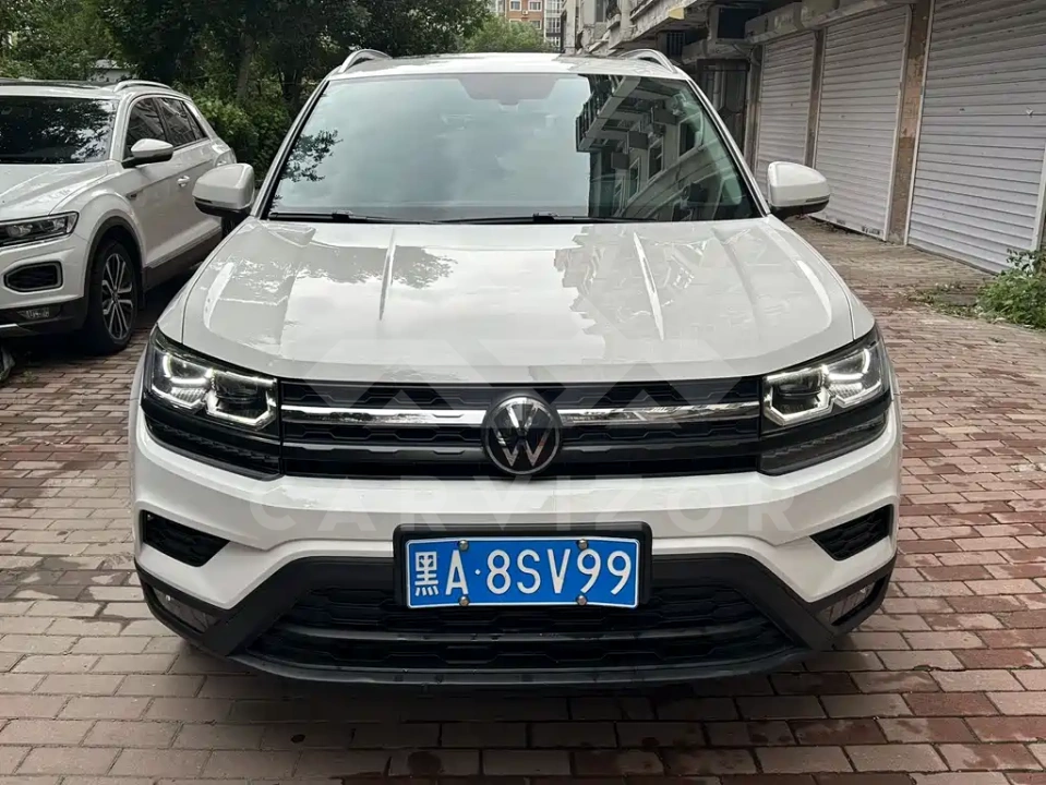 Volkswagen Tharu