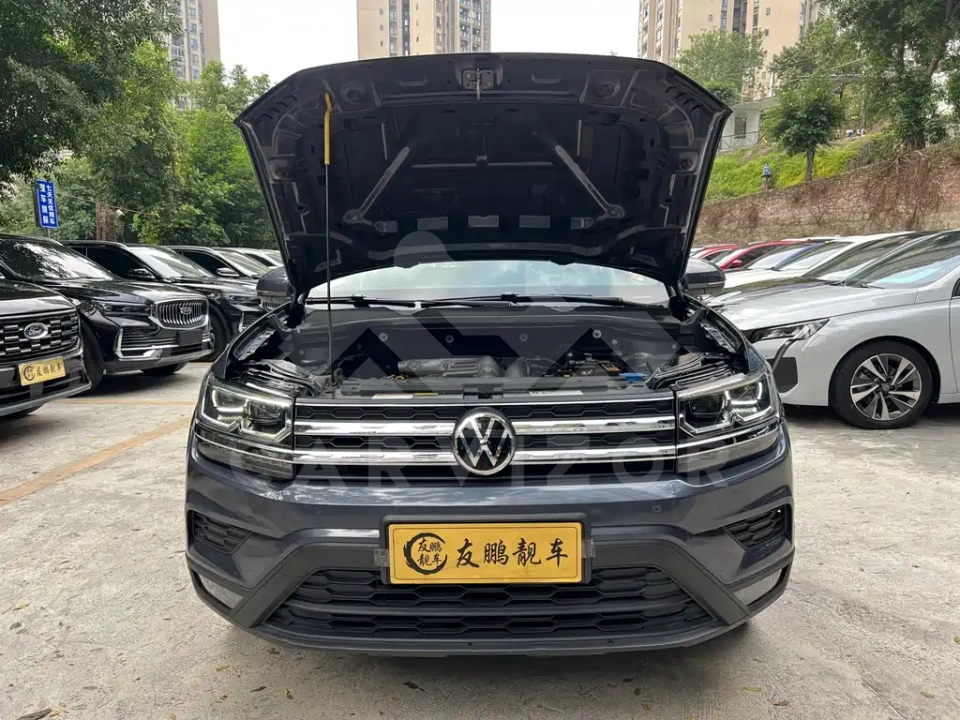 Volkswagen Tharu