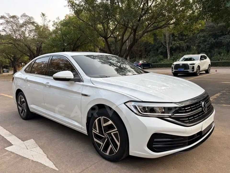 Volkswagen Sagitar