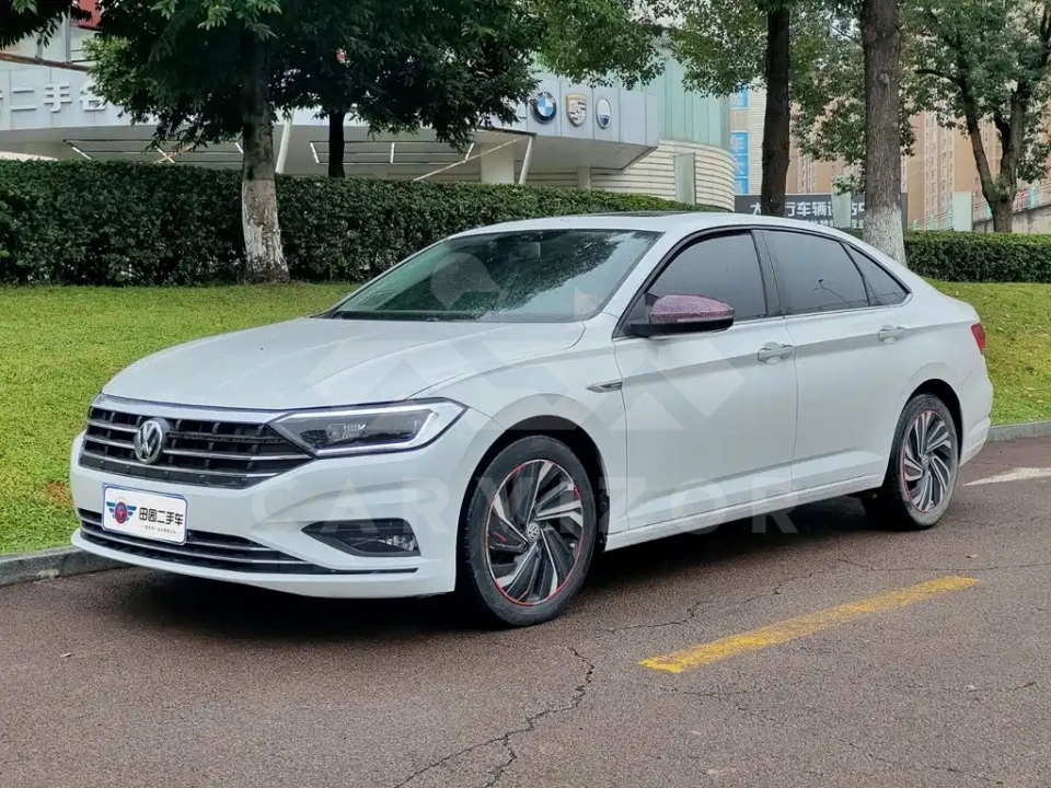 Volkswagen Sagitar