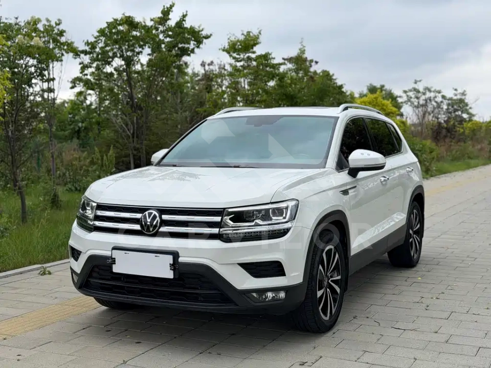 Volkswagen Tharu