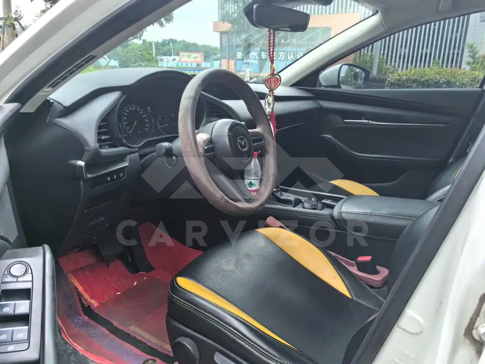 Mazda 3 Axela