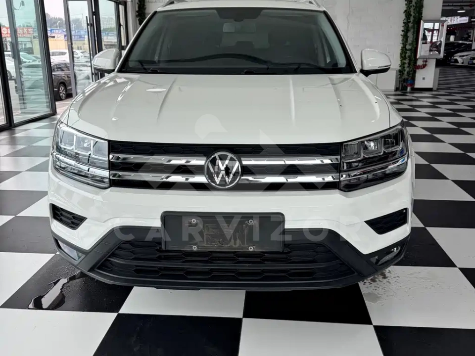 Volkswagen Tharu