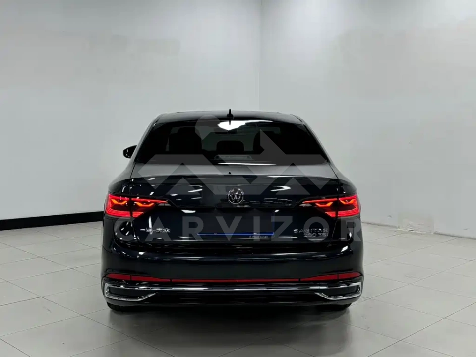 Volkswagen Sagitar
