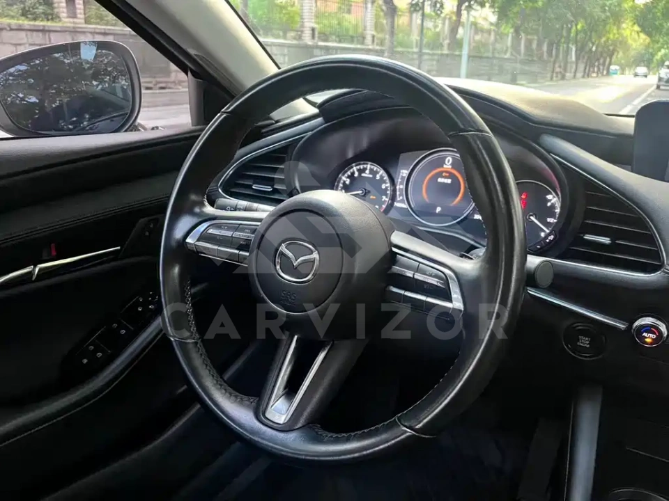 Mazda 3 Axela