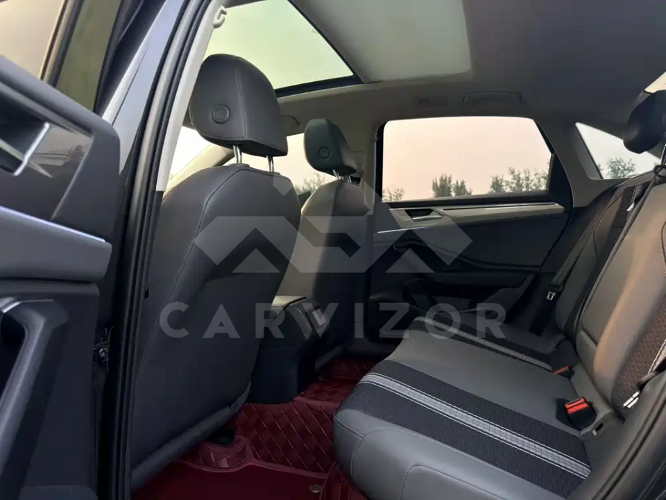 Volkswagen Sagitar