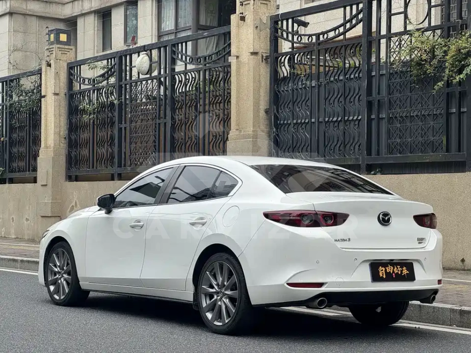 Mazda 3 Axela