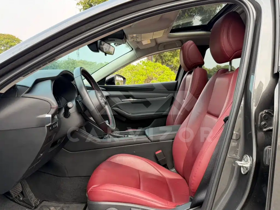 Mazda 3 Axela