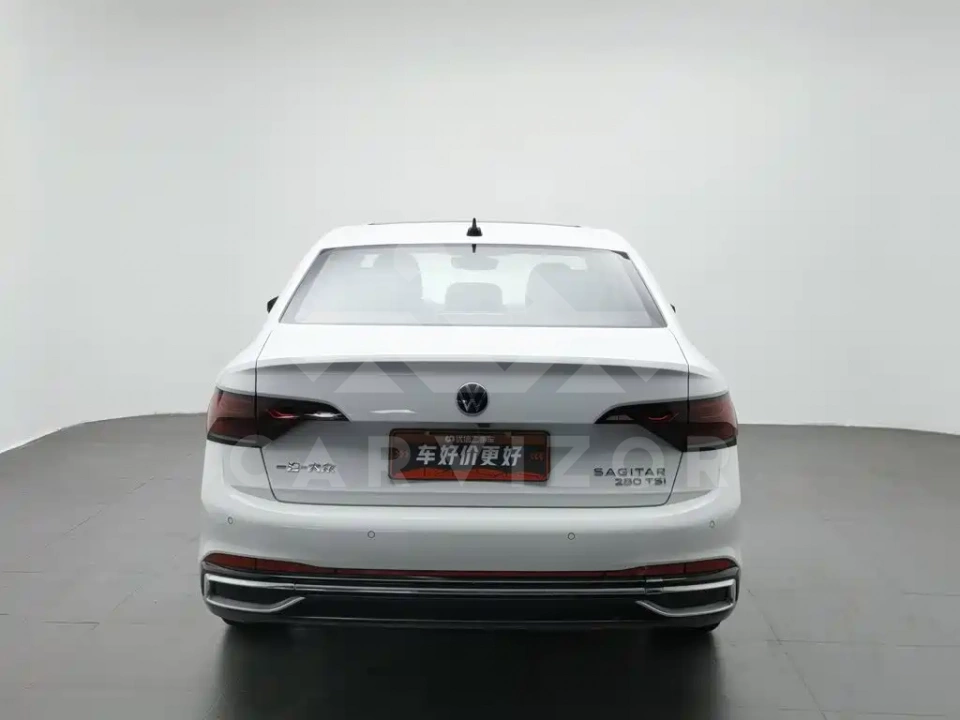 Volkswagen Sagitar