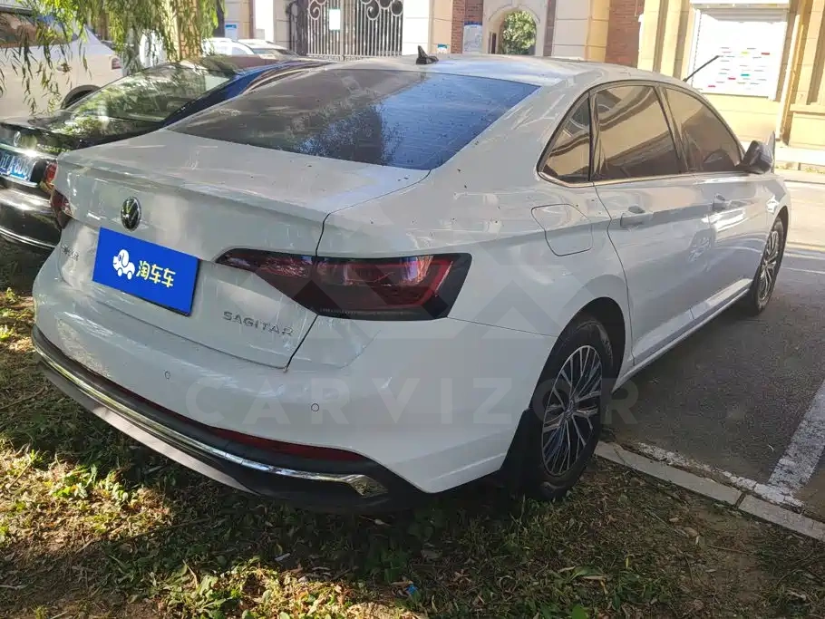 Volkswagen Sagitar