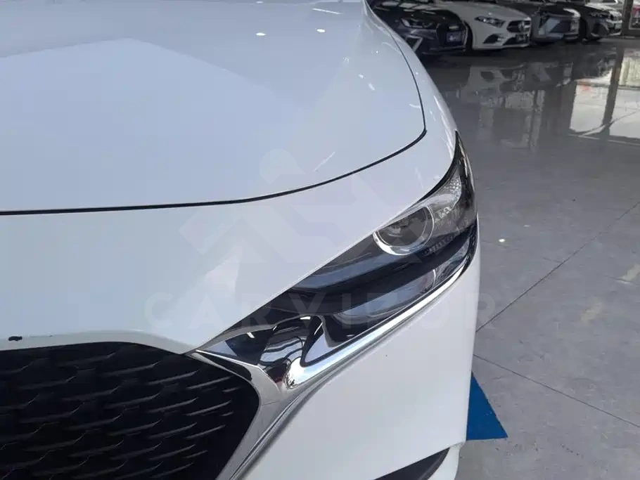Mazda 3 Axela