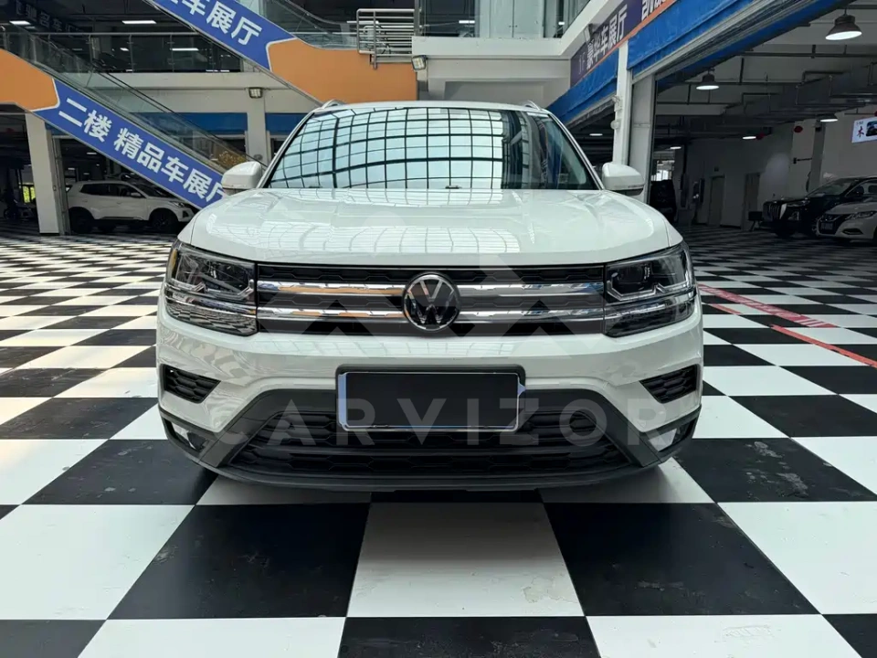 Volkswagen Tharu
