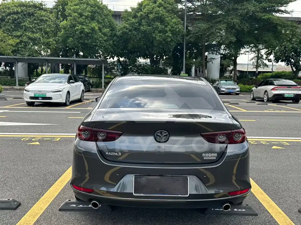 Mazda 3 Axela