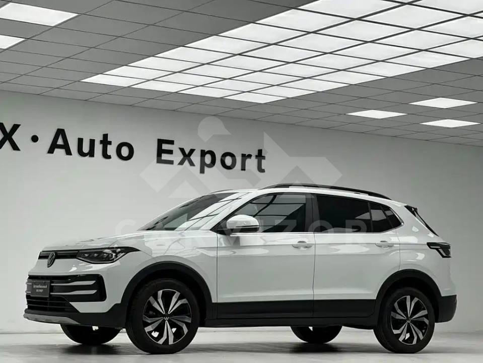 Volkswagen Tharu
