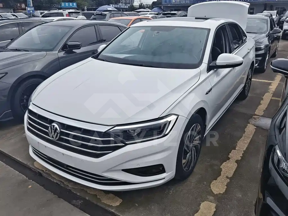 Volkswagen Sagitar
