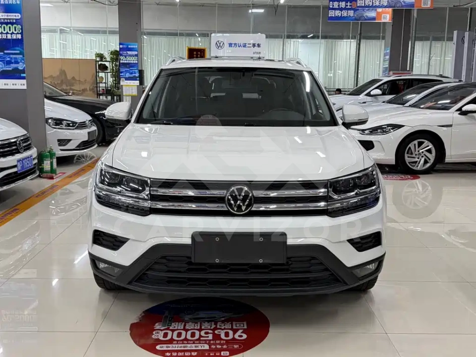 Volkswagen Tharu