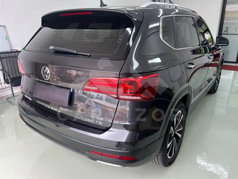 Volkswagen Tharu