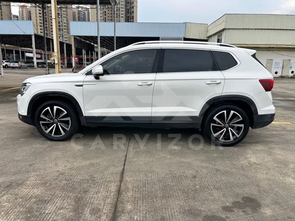Volkswagen Tharu