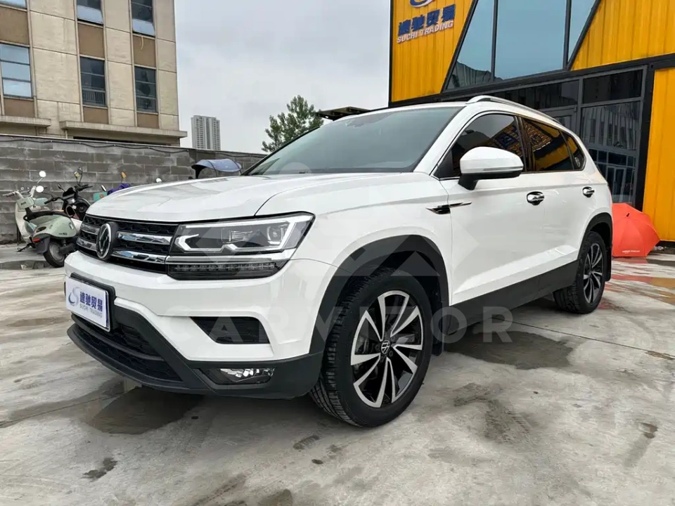 Volkswagen Tharu