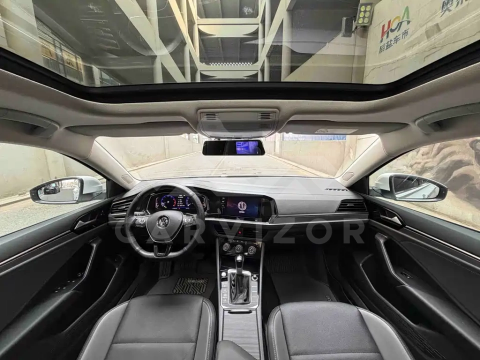 Volkswagen Sagitar