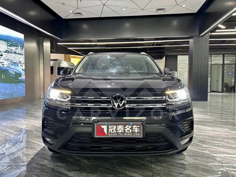 Volkswagen Tharu