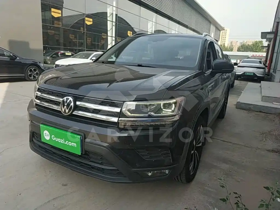 Volkswagen Tharu