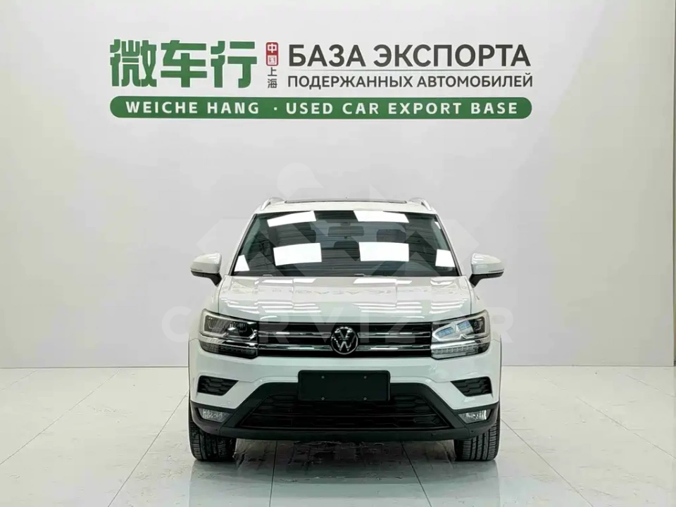 Volkswagen Tharu