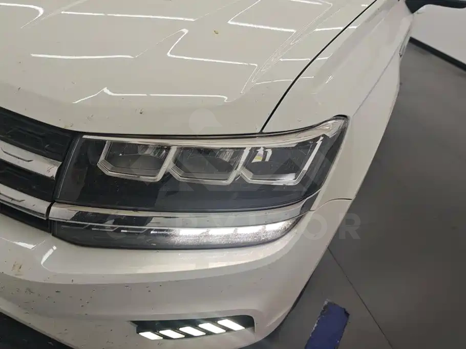 Volkswagen Tharu